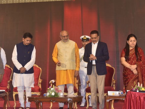 ज्ञान संपादनासाठी वाचनाची सवय अंगीकारावी- राज्यपाल सी पी राधाकृष्णन यांचे विद्यार्थ्यांना आवाहन  