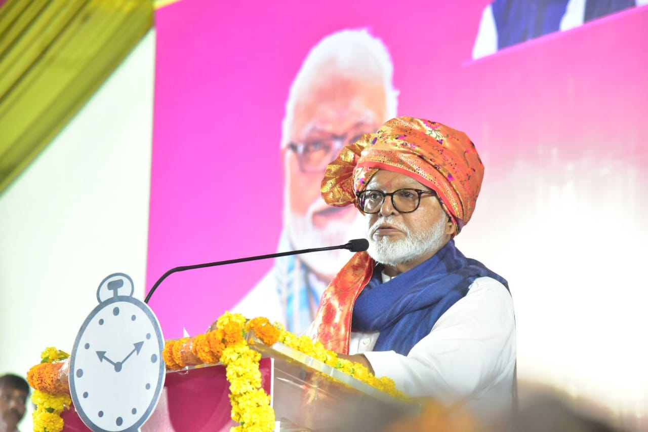 *सर्वेक्षणातून होणार विणकरांची शासकीय नोंदणी; विणकरांना ओळखपत्र देऊन मिळणार शासकीय योजनांचा लाभ*