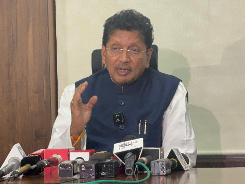 बदलापूर घटनेतील दोषींवर कडक कारवाई करण्यात येणार- शालेय शिक्षण मंत्री दीपक केसरकर